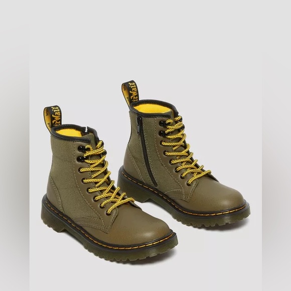 Doc Martens ~ JUNIOR 1460 PANEL LEATHER LACE UP BOOTS - Picture 5 of 14